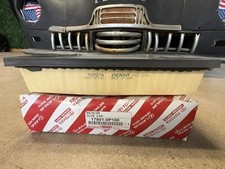 (1) Genuine OEM Toyota Tacoma Tundra Sequoia Genuine Air Filter 17801-0P100