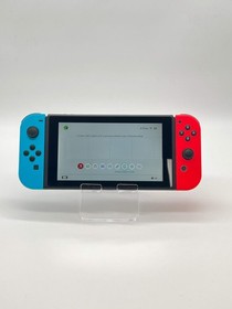 Nintendo Switch HAC-001(01) 32GB w/ Joycons & Mario Kart Deluxe 8 Game