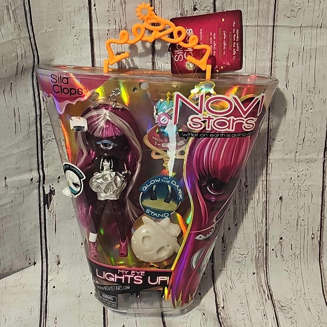 フラワークロス&スター&スカル三連ラップブレス Novi Stars SILA CLOPS MGA Alien Doll MIB NRFB Glow in the Dark