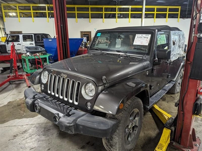 Aspiradora Jeep JK Wrangler A.I.R. Bomba de aire delantera Smog 04581586AA 2012-2017 103940 Foto 4 de 4