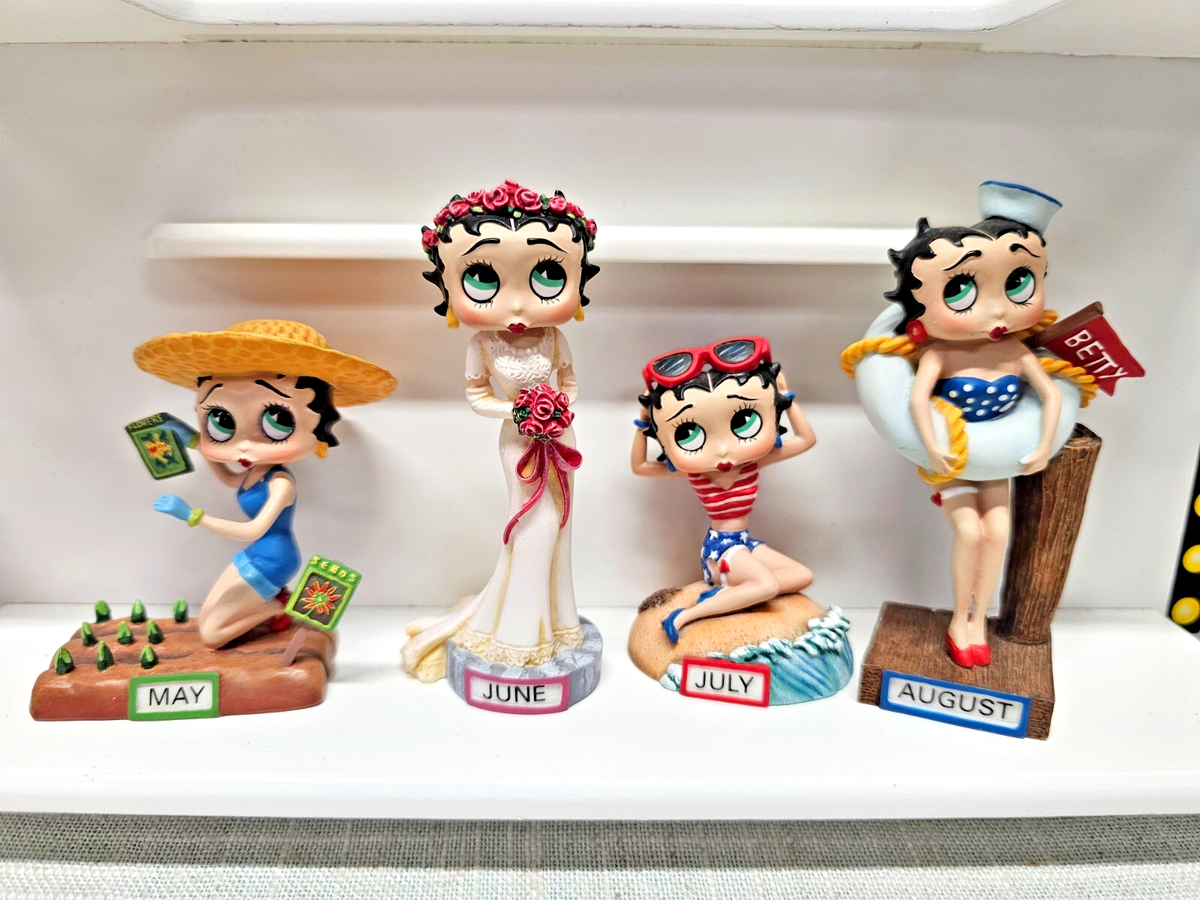 Betty Boop Boopin Through the Years Calendar Danbury Mint
