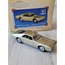 Hallmark 1966 Oldsmobile Toronado Coupe ornament Xmas 2004