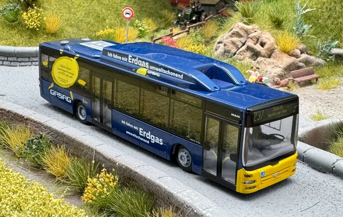 Rietze Zimmerberg Bus MAN Lions Wädenswil 1:87 | Kaufen auf Ricardo