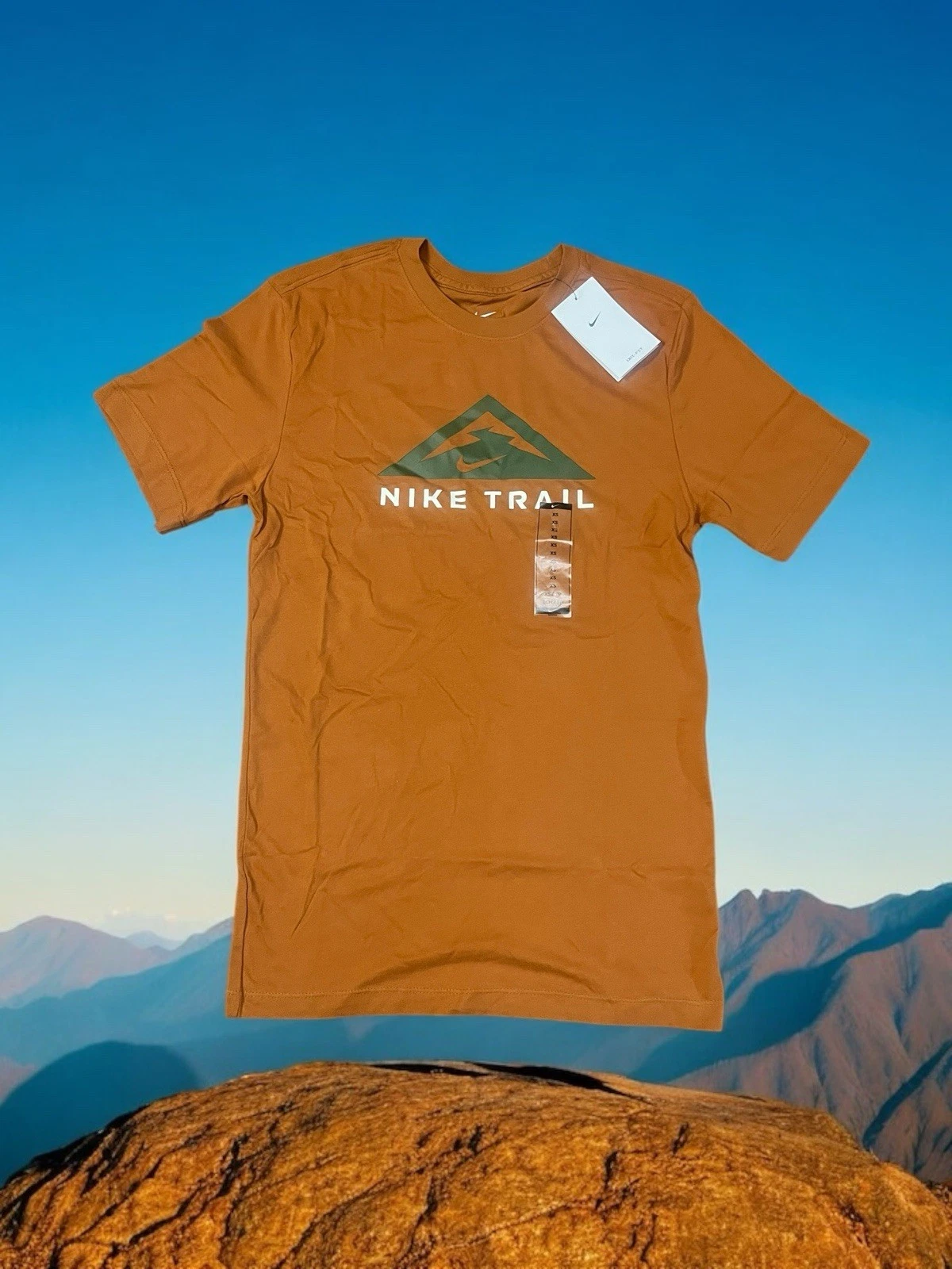 NEW RARE Unisex Nike Trail Dri-FIT Running T-Shirt SZ XSmall
Opens in a new window or tab