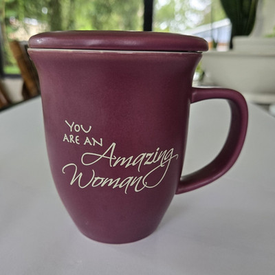 Amazing Woman Mug And Coaster/Lid - Ceramic - Large 14 Ounce Coffee Or Tea Cup