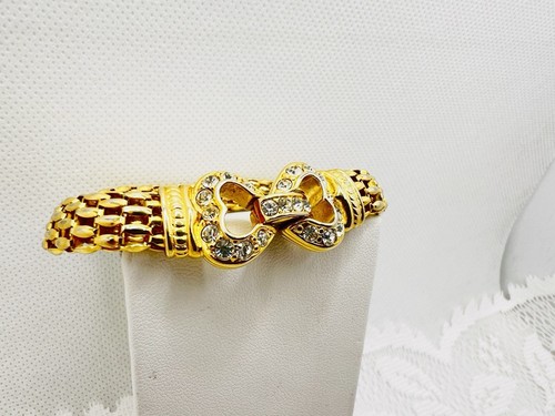 Nolan Miller Gold Tone Braided Link Bracelet Heart Shaped Rhinestone Clasp - Picture 2 of 11