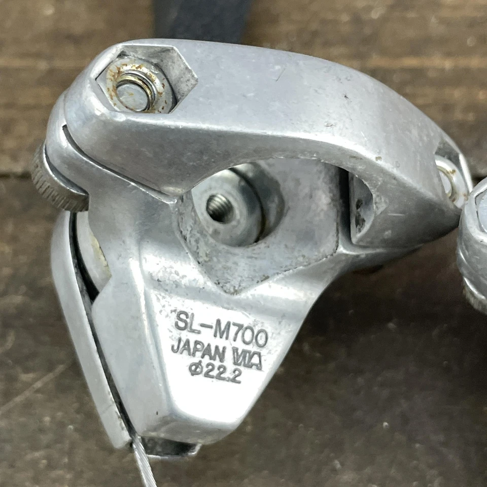 Vintage Shimano Deore XT SL-M700 Thumb Shifters 22.2mm Friction Made Japan Pair - Image 4 of 4