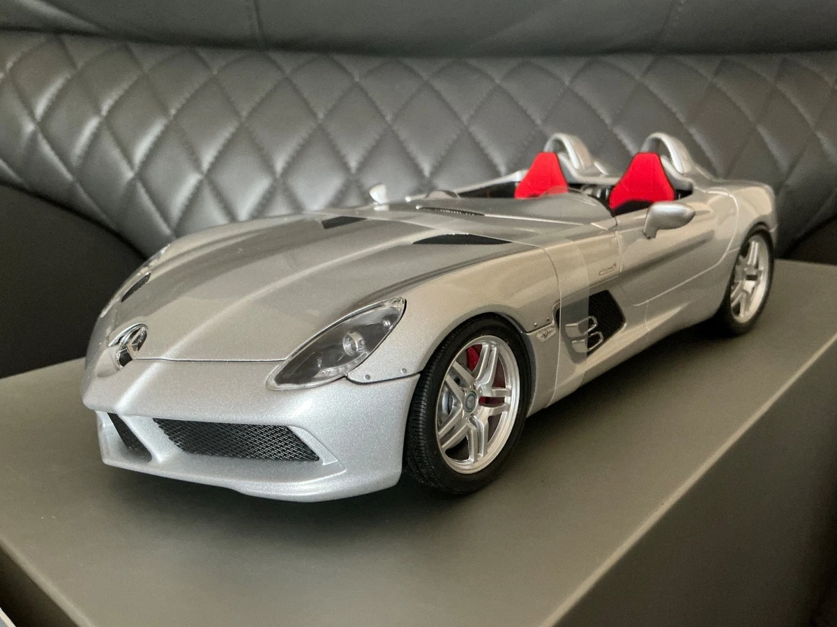 MINICHAMPS Mercedes-Benz 1:18 Scale Diecast & Toy Vehicles for