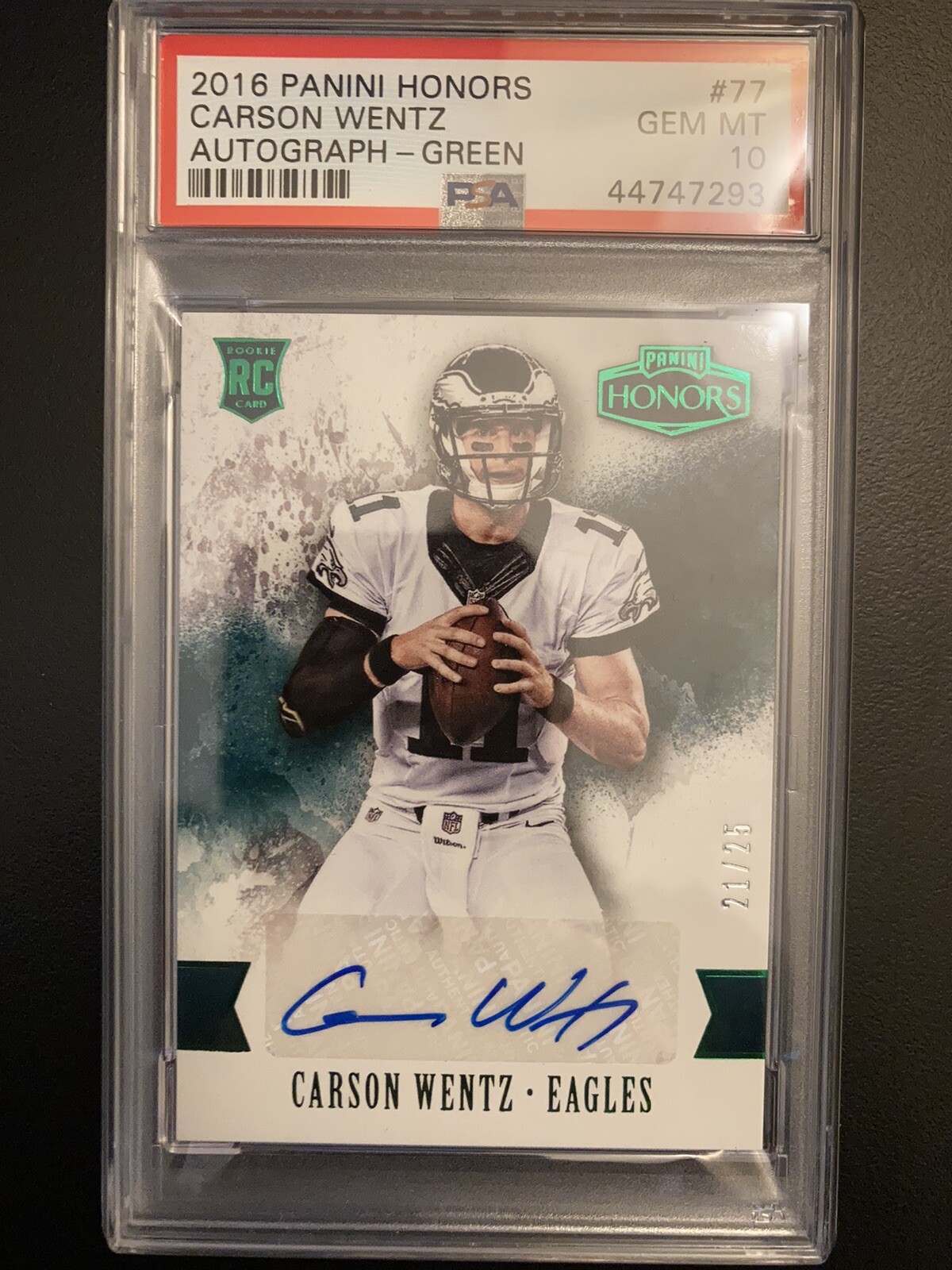 Carson Wentz Panini Honors #77 Autograph-Green