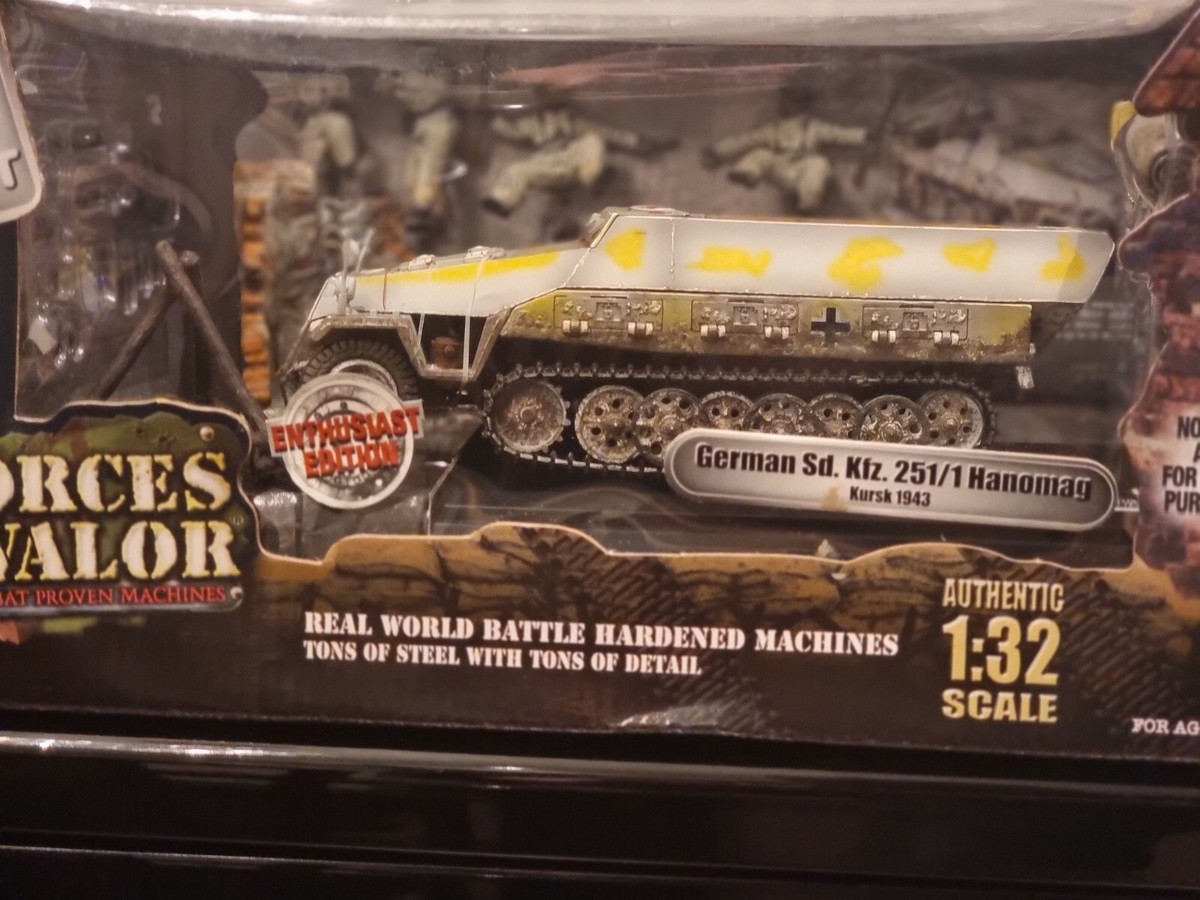 Unimax M4a3 Sherman WWII Tank Forces of Valor 1 32 Scale for sale