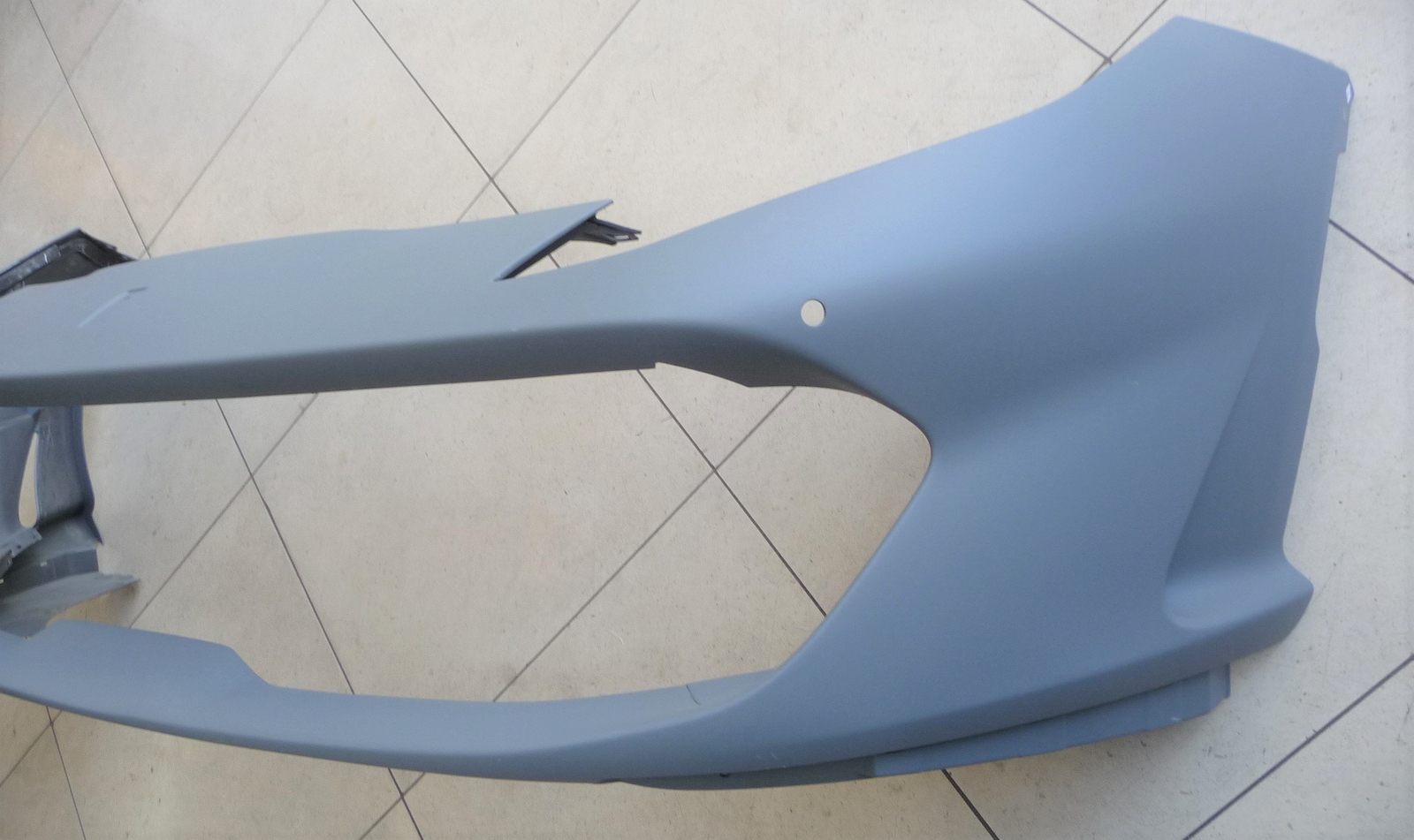 2018-2022 Ferrari 812 Superfast/GTS F152M Front Bumper Cover 985753436 OEM
