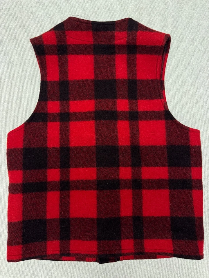 Filson Vest Size 42 (L) Style 20 Mackinaw 100% Virgin Wool USA Made Red Plaid - Image 4 of 4
