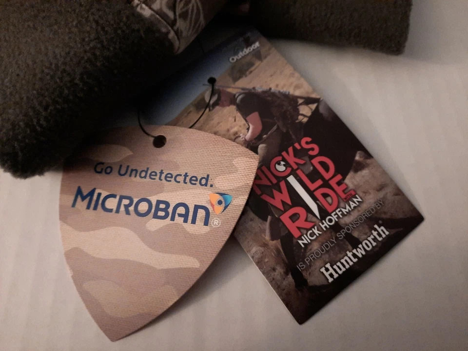 Men's Hunting Gloves Huntworth® Realtree Camo New with Tags Microban - Image 2 of 4