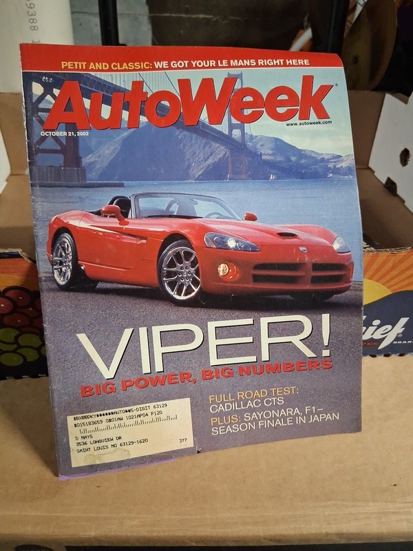 AutoWeek magazine October 21, 2002 Dodge Viper SRT10 Cadillac CTS