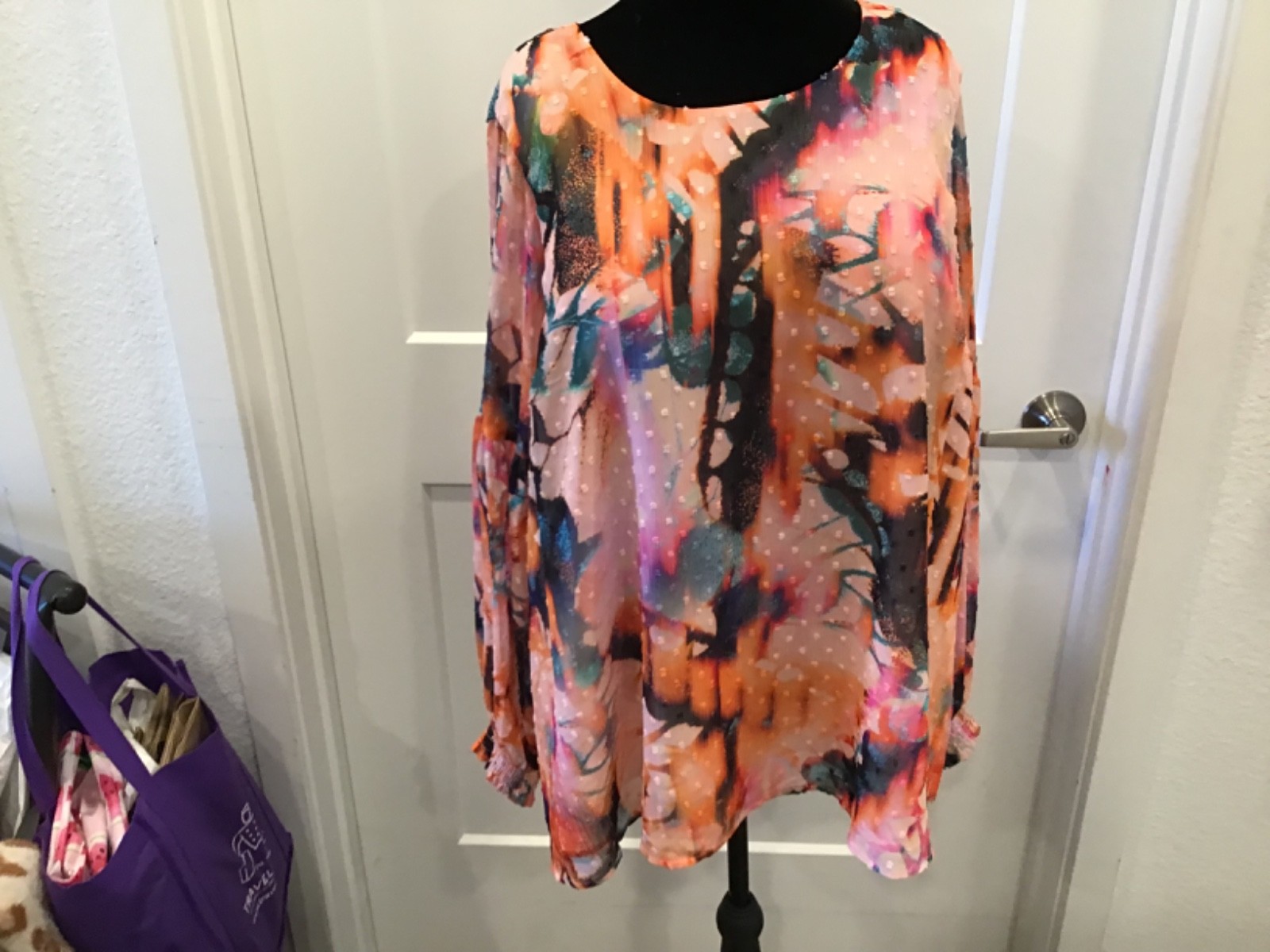 womens Torrid brand blouse plus size 1  fully lined body sheer sleeves Vibrant