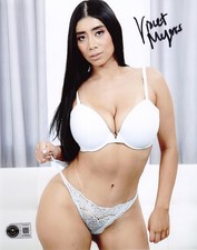 Violet Myers Signed 8x10 Photo Adult Star Authentic Autograph Beckett Witness