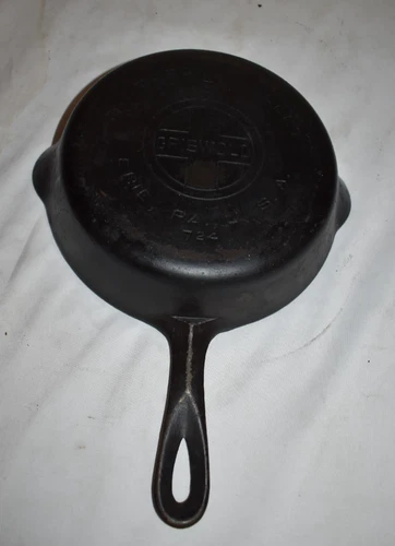 Vintage Griswold Cast Iron Skillet 724 Large Block Logo Frying Pan #5 Erie PA