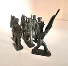 MARX 1950's ARMY TRAINING CENTER - 07 FIGS MARCHING W/FLAGBEARER- VG VINTAGE LOT