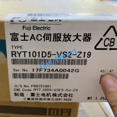 1PC NEW FUJI RYT101D5-VS2-Z19 AC SERVO DRIVER RYT101D5VS2Z19 FedEx or DHL or UPS