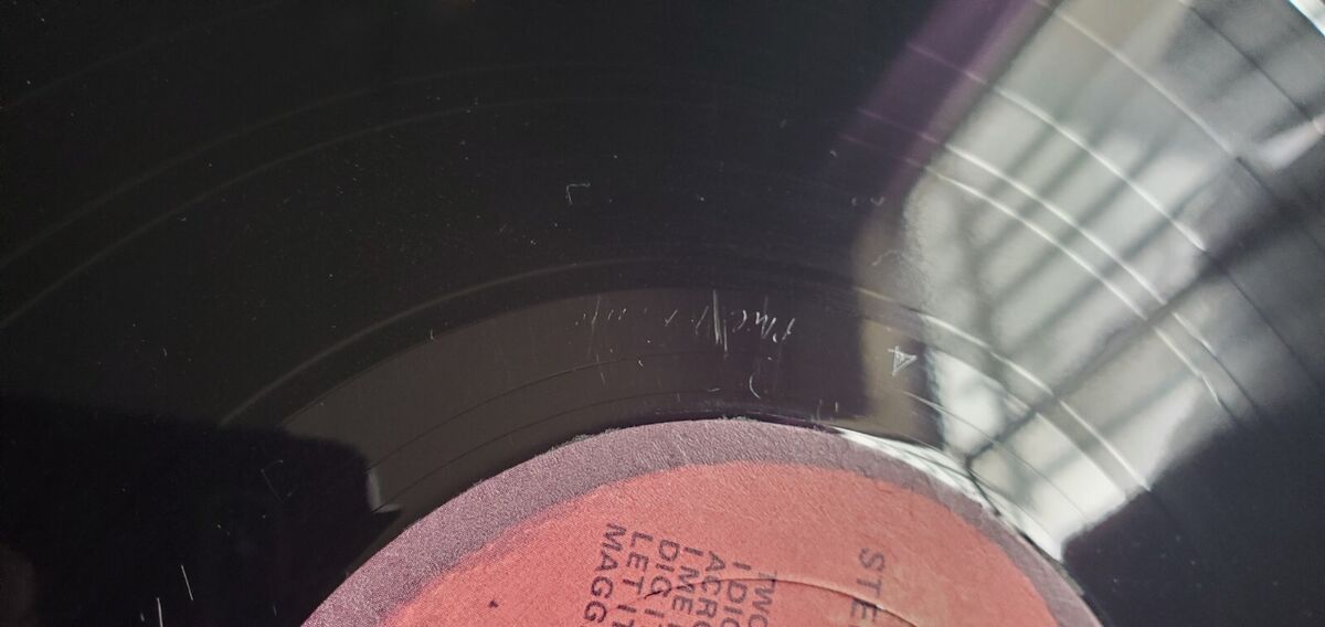 THE BEATLES LET IT BE RED APPLE #AR 34001 First Press Phil THE BEATLES LET IT BE RED APPLE #AR 34001 First Press Phil