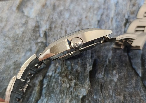 NICE VINTAGE SANDOZ 1838z-84-8 AUTOMATIC DAY DATE DRESS GENTS UFO UNIQUE. - Picture 8 of 9
