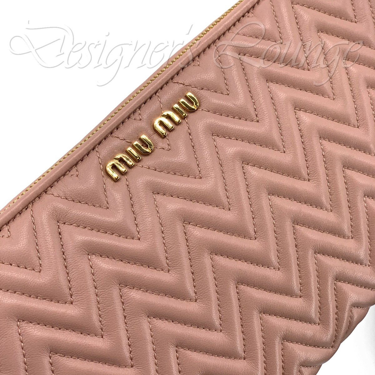 NEW MIU MIU Matelasse Orchidea Leather Zip Pouch Clutch NEW MIU MIU Matelasse Orchidea Leather Zip Pouch Clutch