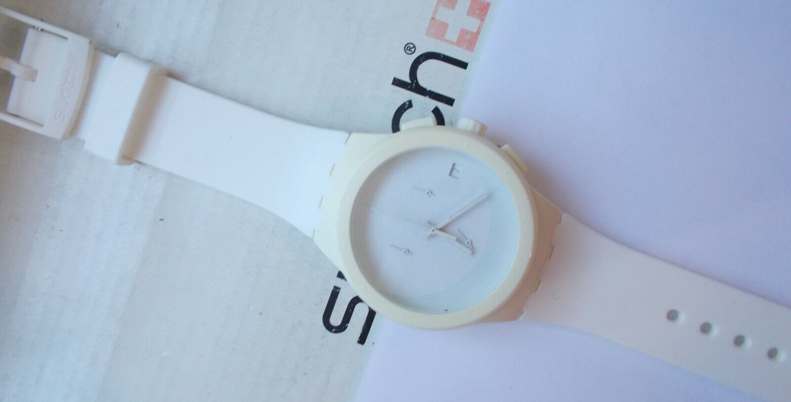 SWATCH CHRONO PLASTIC " BASIC WHITE "   PRISTINE … - image 7