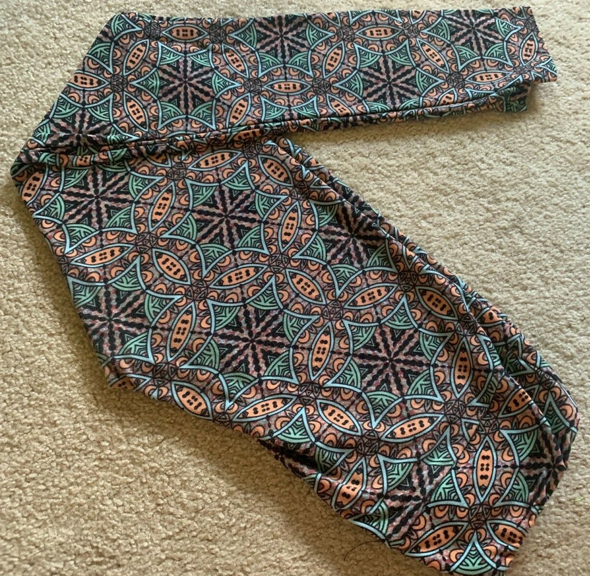 ALTRA LULAROE ONE SIZE OS LEGGINGS MULTICOLOR KALEIDOSCOPE PEACH MINT GREEN LIGHT BLUE