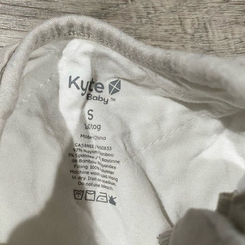 Kyte Baby Sleep Bag in Cloud 1.0 Oat Swaddler Small - Picture 4 of 8