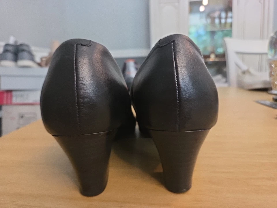 ZAPATOS DE CUERO HOTTER 'ANGELICA' US 9.5 UK 7.5 EUR 41.5 EN NEGRO  Foto 4 de 4