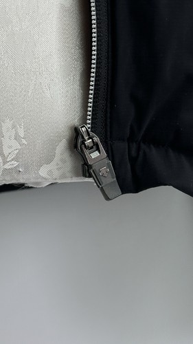 Descente S.I.O Concept | Audi Size 46 Women’s Puffer Ski Jacket - Picture 7 of 15
