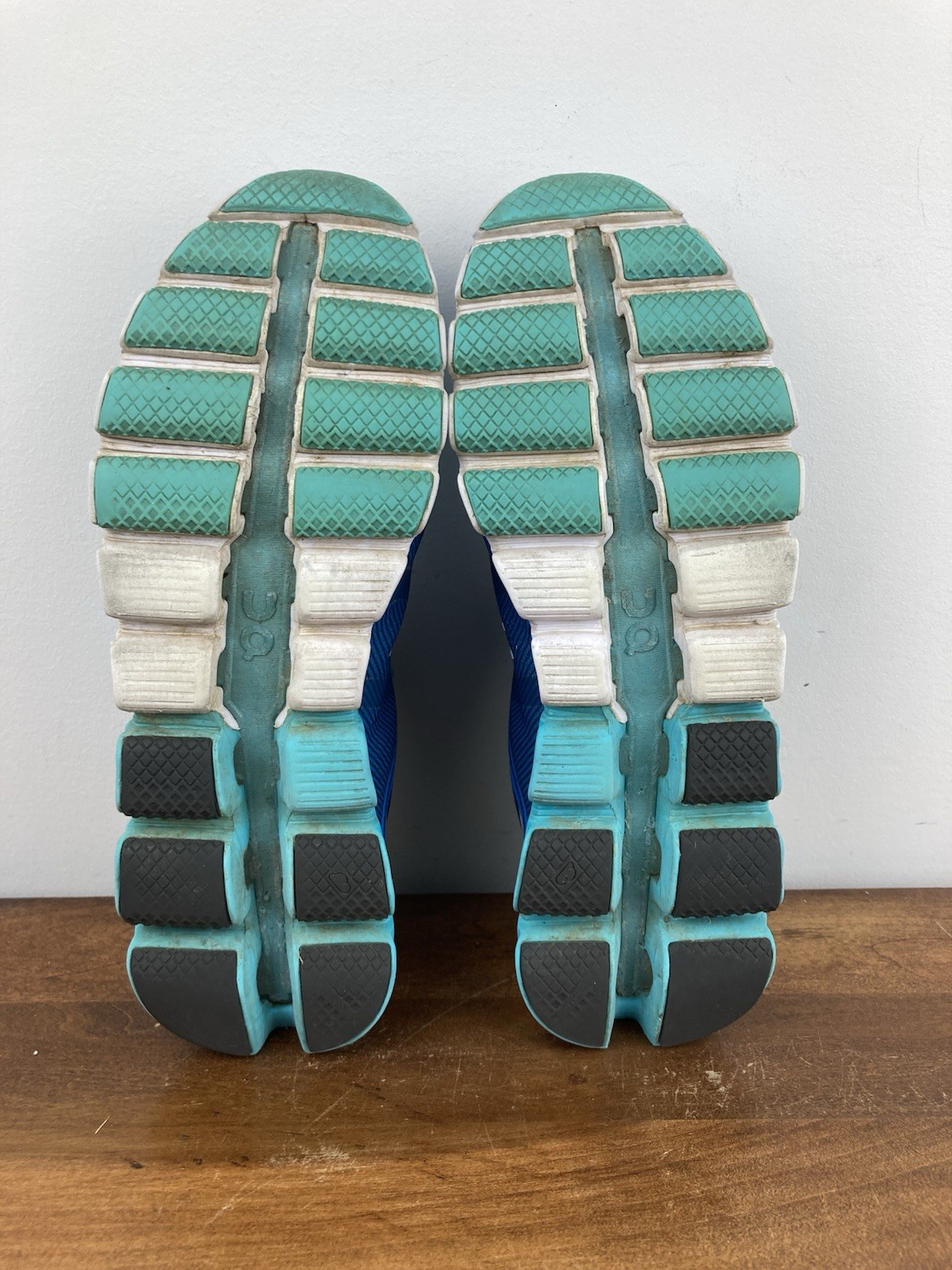 On Running CloudTec Swiss Engineering Sneaker Sho… - image 10