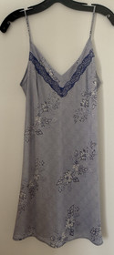 Malizia by LA PERLA Lingerie,Chemise,M,100% Seta-Silk Lavender & White,Lace at V