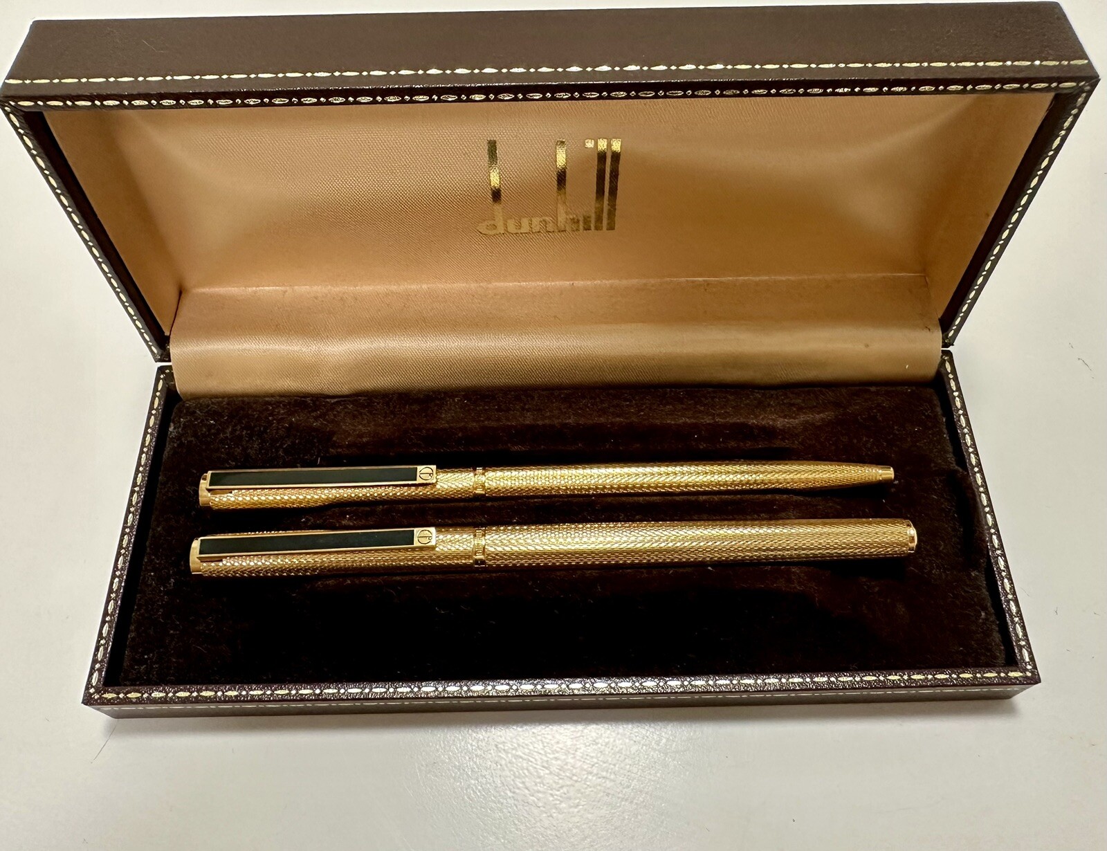 DUNHILL Pens Fountain and Rollerball 18k NIB Germany