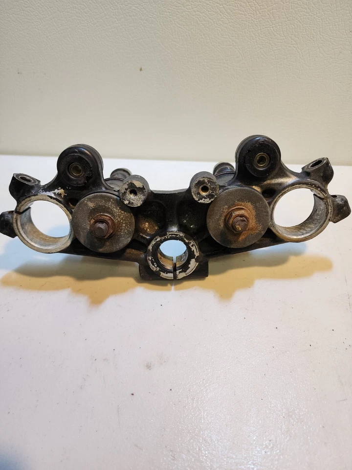 Yamaha XS750SE 1978 mango corona 2G2-23435-00-98 Foto 3 de 4