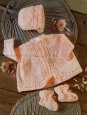 MATINEE COAT, BONNET & BOOTEES KNITTING PATTERN IN DK TO FIT 16-22" D72