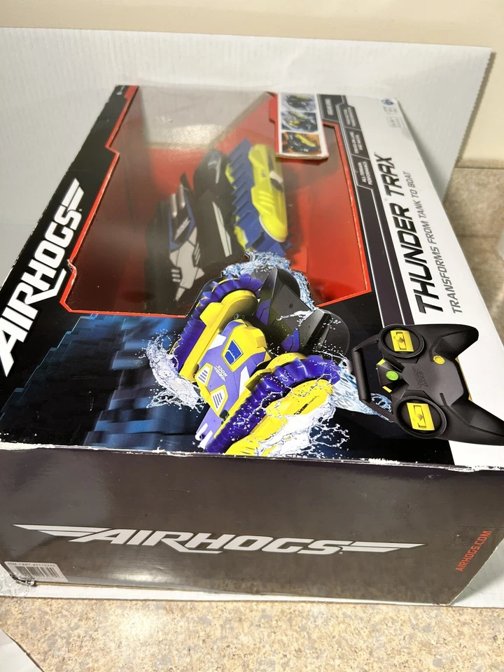 Air Hogs Thunder Trax All Terrain RC Vehicle Transforms Tank To Boat RARE htf - Image 4 of 4