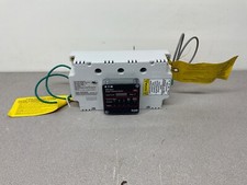 NEW NO BOX EATON SPD100208Y3A Surge Protection Device, 120/208VAC 50/60Hz