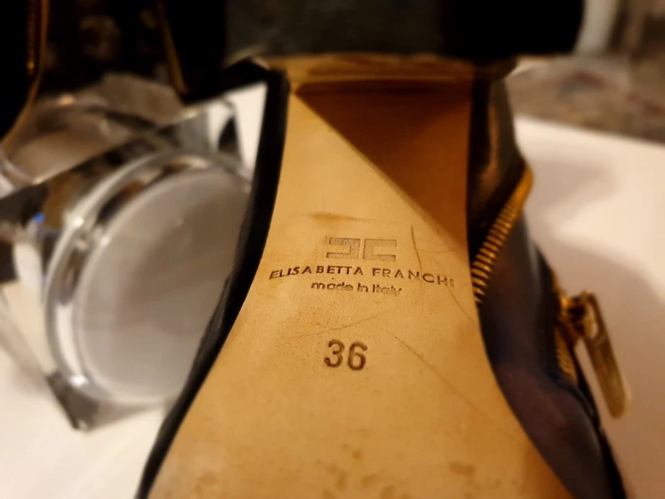 ELISABETTA FRANCHI Stiefelette Peep-Toe schwarz-gold  - Bild 4 von 4