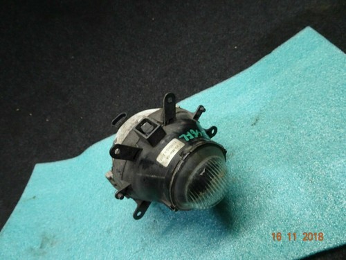 BMW 3 (E46) 320d Facelift Nebelscheinwerfer links EEK05S N AI07