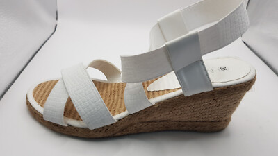 Damen Sandalen 38 weiß M&Co Second Hand 06.07.2024 32A