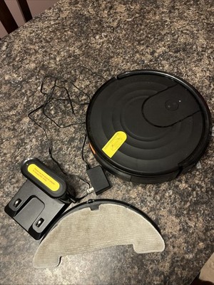 Robot Vacuum Cleaner RoHS R101X0 Used Working