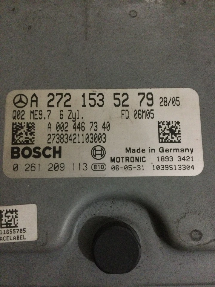 07 Mercedes Benz C280 Engine Control Unit / Module  ECU ECM OEM A 272 153 52 79 - Image 2 of 4