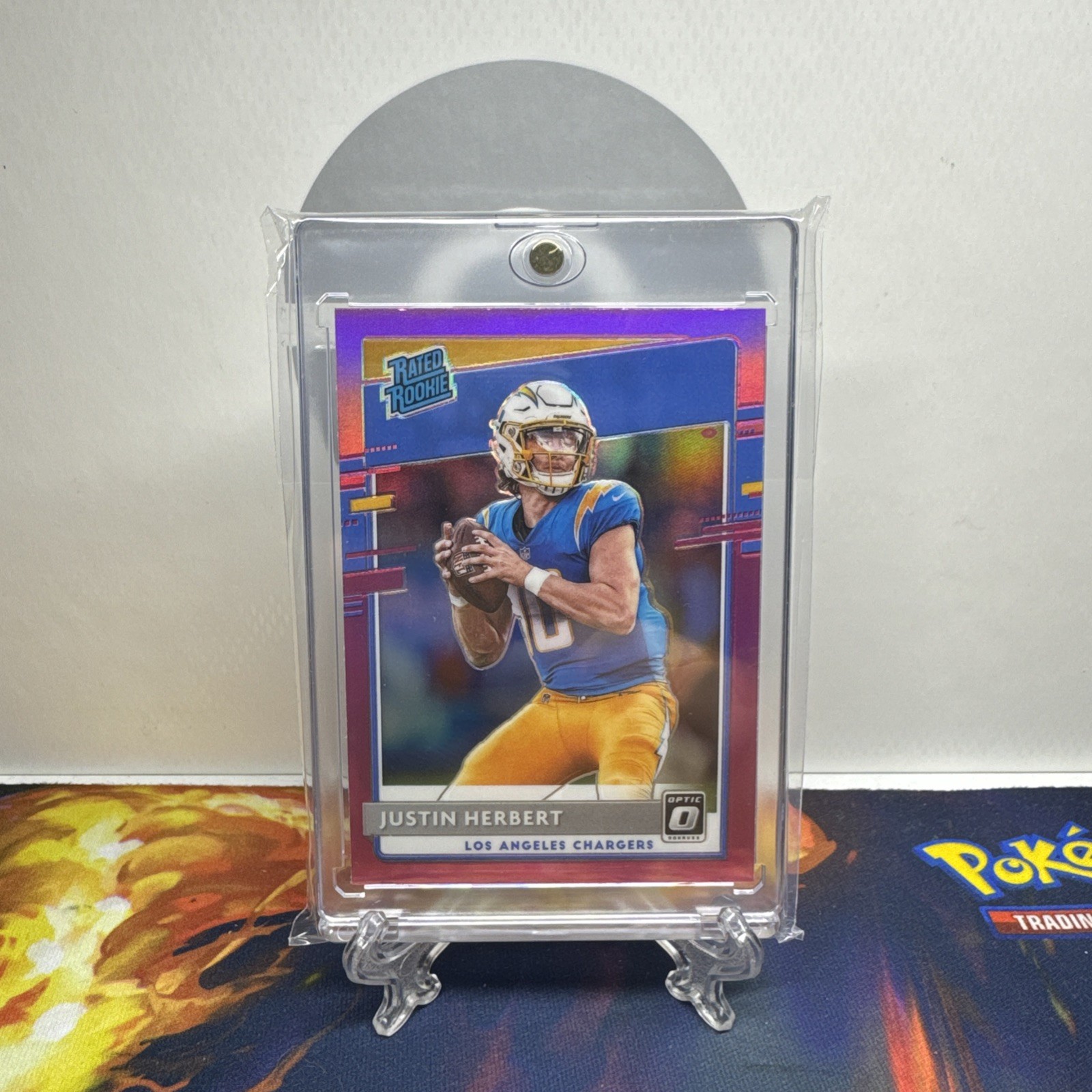 2020 Panini Donruss Optic Justin Herbert Rated Rookie Pink Prizm #153 RC