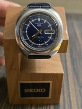 Vintage Seiko 5 Sports 7019-7050 Blue Dial 21J Automatic 70m Proof Japan