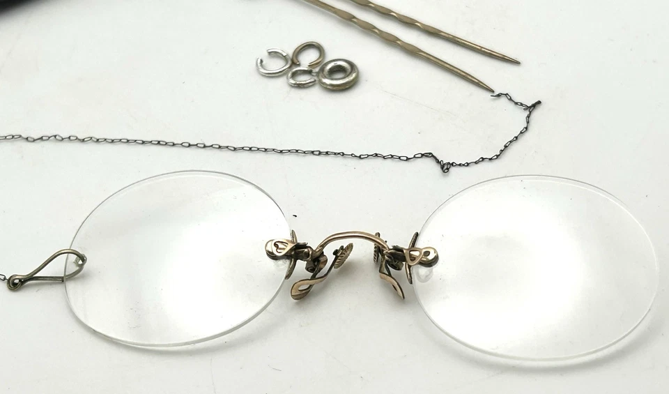 Antique Eyeglasses Gold Filled Rimless Nose Pinch w/ Hairpin Case NEEDS REPAIR - Image 3 of 4