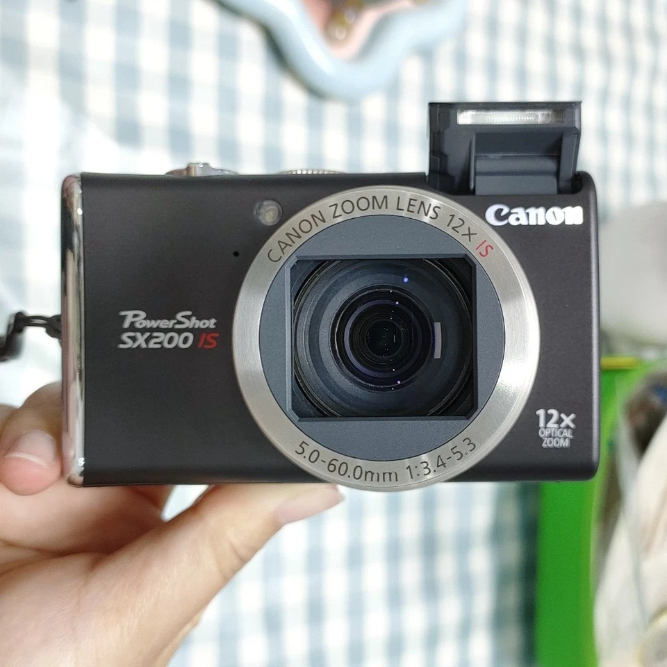 Canon PowerShot SX200 lS CCD Digital Camera 12.1MP 12x Optical Zoom Black - Image 3 of 4