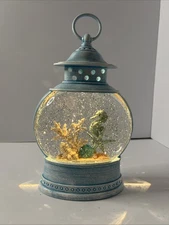 Seahorse Glitter Globe