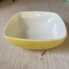 Vintage Pyrex Yellow 8" Square Hostess Serving Bowl #515B-015 1.5 Quart