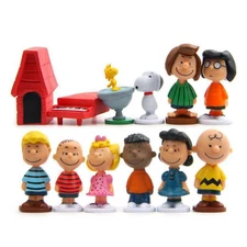 12pcs Japan Anime Peanuts Snoopy Charlie Sally Woodstock Mini Figure Model Toys
